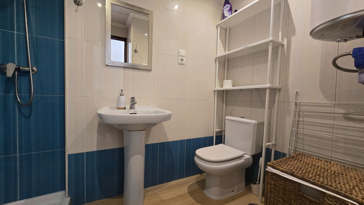 Se vende Estudio Planta Media  en Costa Del Sol, Málaga, España