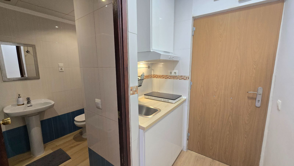 Se vende Estudio Planta Media  en Costa Del Sol, Málaga, España