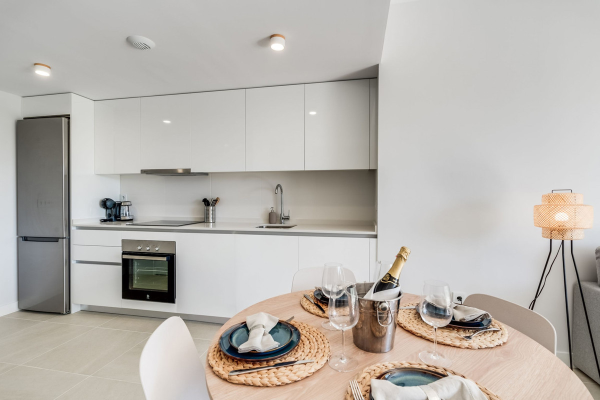 1 Bed Apartment for sale in Selwo Costa Del Sol, Málaga, Spain