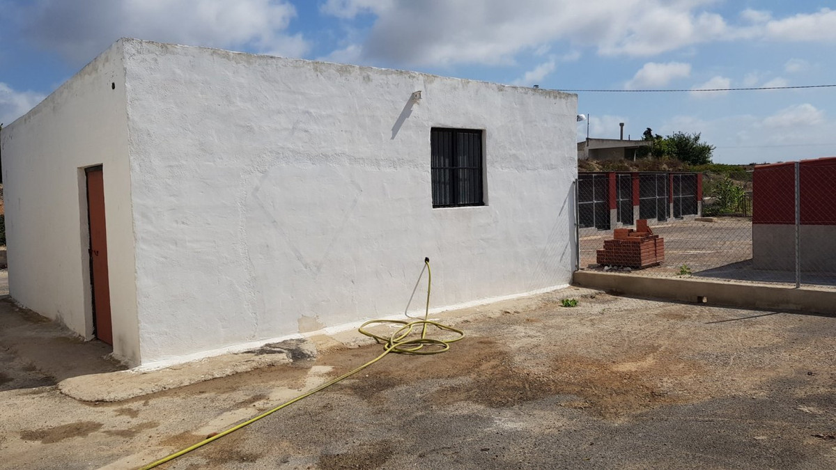 Se vende Finca - Cortijo de 2 dormitorios en Costa Blanca, Alicante, España