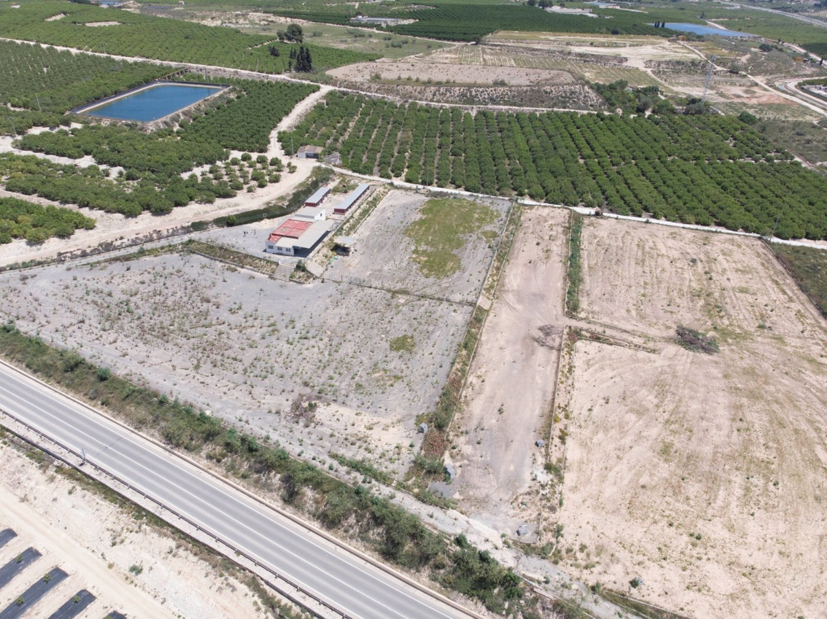 Se vende Finca - Cortijo de 2 dormitorios en Costa Blanca, Alicante, España