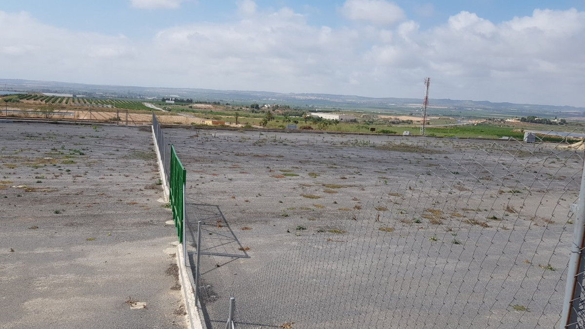 Se vende Finca - Cortijo de 2 dormitorios en Costa Blanca, Alicante, España