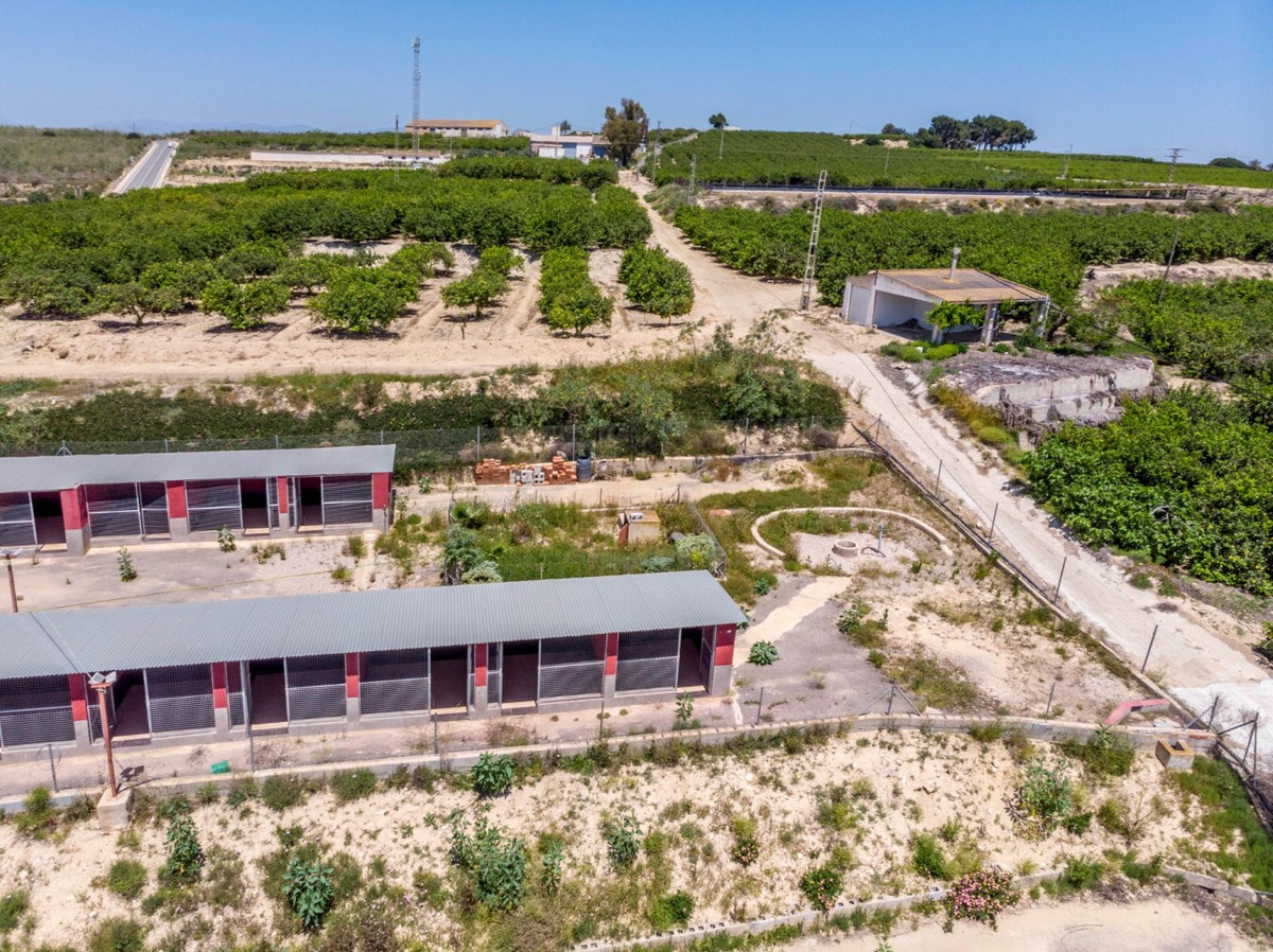Se vende Finca - Cortijo de 2 dormitorios en Costa Blanca, Alicante, España