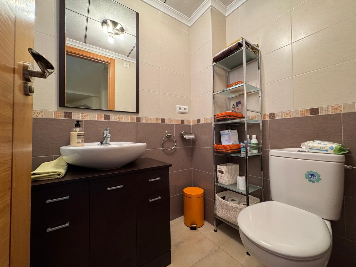 3 Bed Townhouse for sale in Guardamar Del Segura Costa Blanca, Alicante, Spain