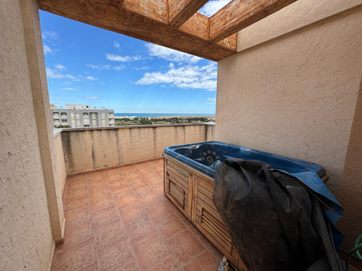 3 Bed Townhouse for sale in Guardamar Del Segura Costa Blanca, Alicante, Spain