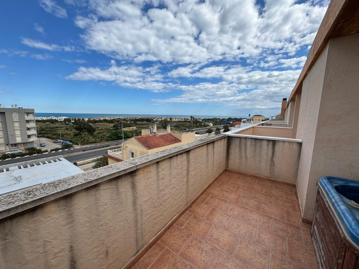 3 Bed Townhouse for sale in Guardamar Del Segura Costa Blanca, Alicante, Spain