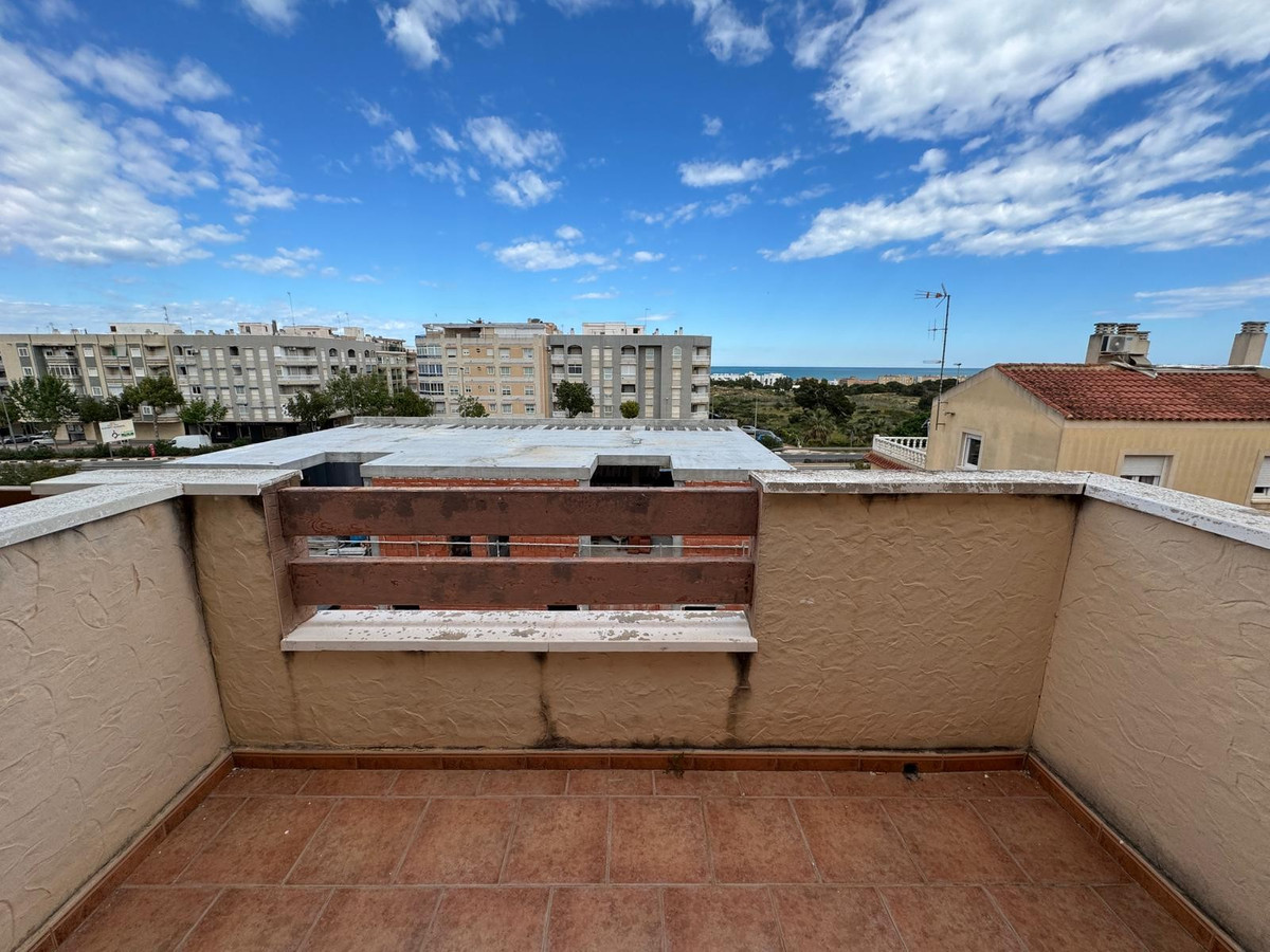 3 Bed Townhouse for sale in Guardamar Del Segura Costa Blanca, Alicante, Spain