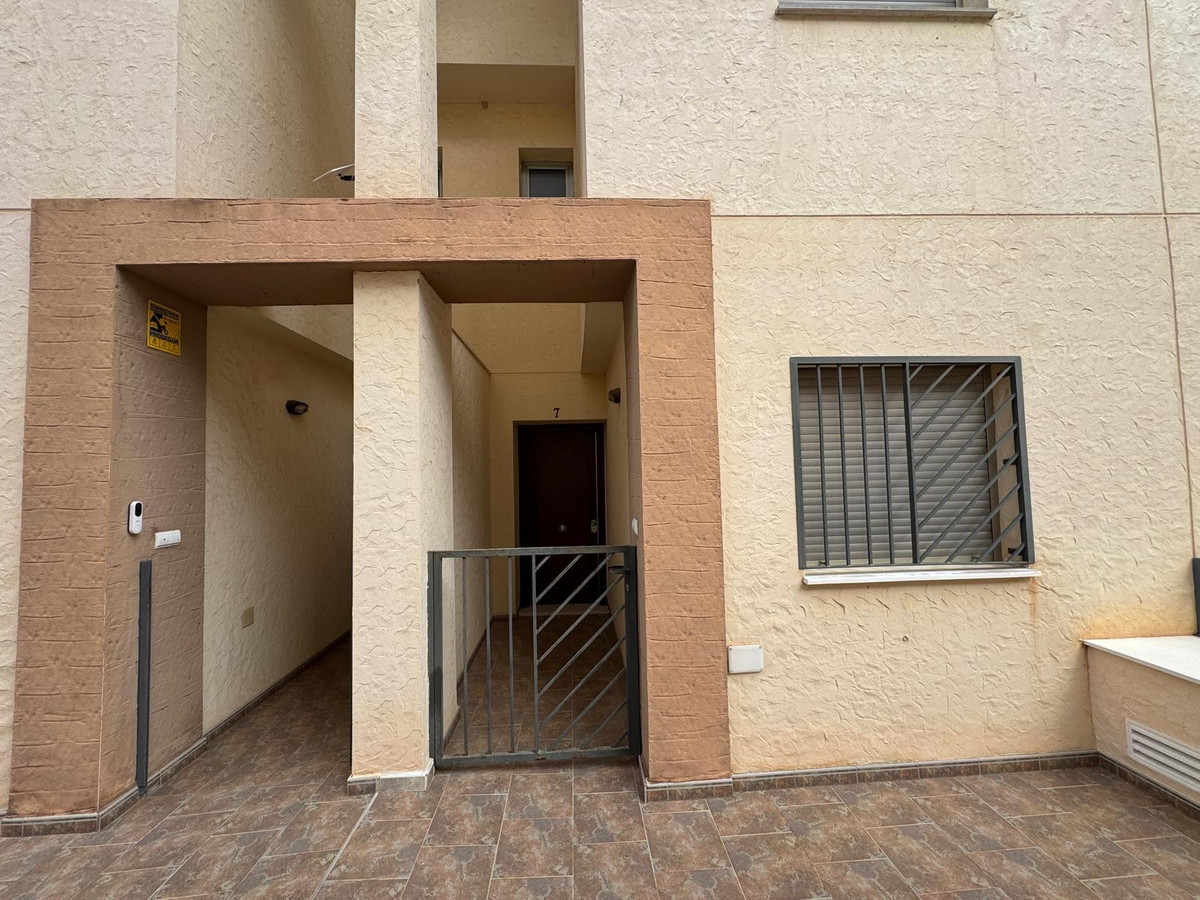 3 Bed Townhouse for sale in Guardamar Del Segura Costa Blanca, Alicante, Spain