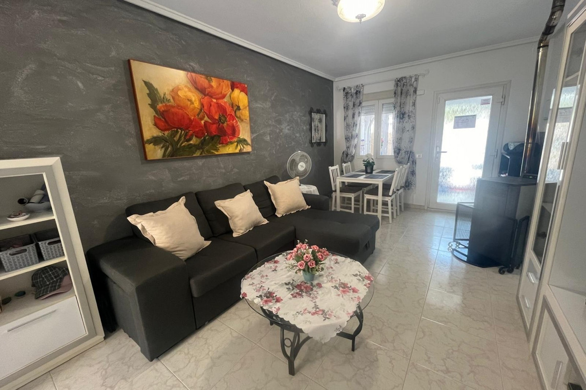 2 Bed Townhouse for sale in Dona Pepa Costa Blanca, Alicante, Spain