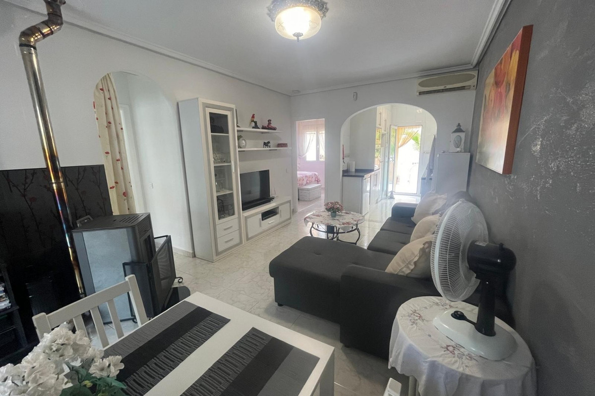 2 Bed Townhouse for sale in Dona Pepa Costa Blanca, Alicante, Spain
