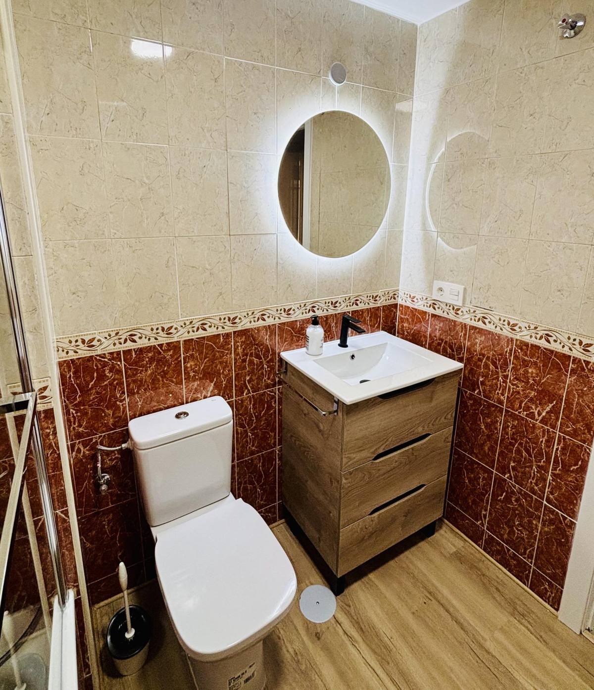 Se vende Apartamento Planta Baja de 4 dormitorios en Costa Del Sol, Málaga, España