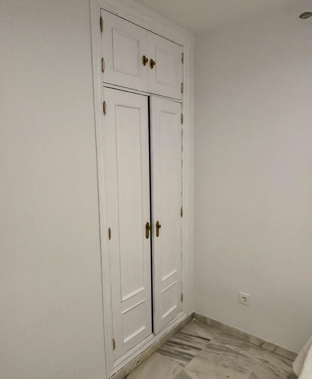 Se vende Apartamento Planta Baja de 4 dormitorios en Costa Del Sol, Málaga, España