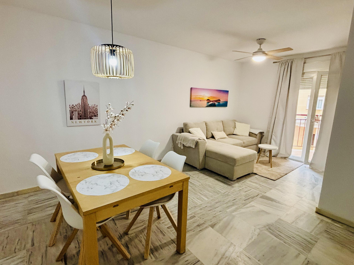 Se vende Apartamento Planta Baja de 4 dormitorios en Costa Del Sol, Málaga, España