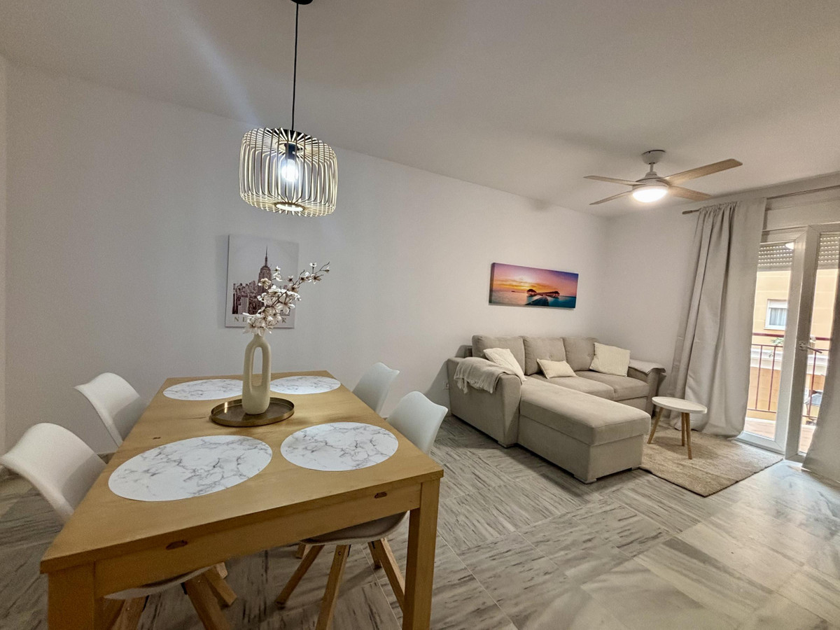 Se vende Apartamento Planta Baja de 4 dormitorios en Costa Del Sol, Málaga, España