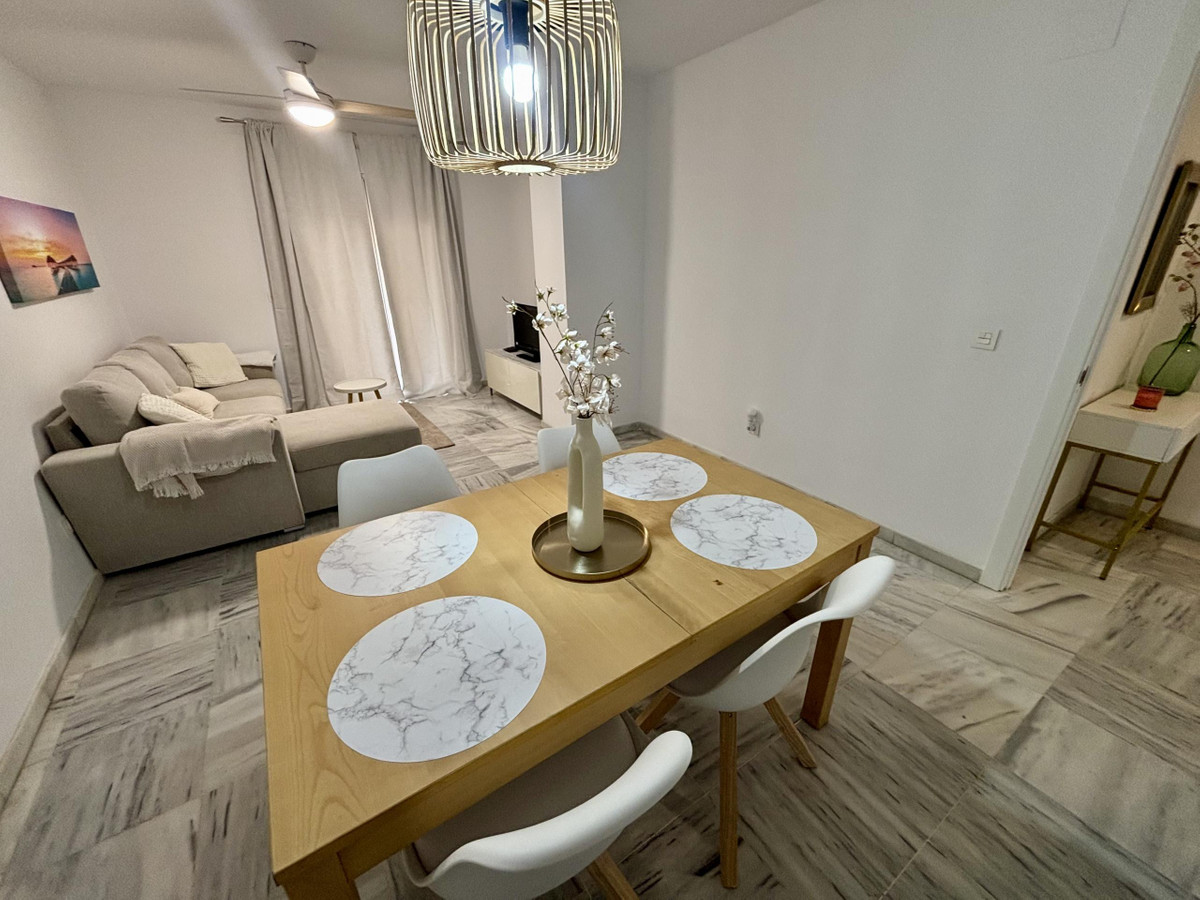 Se vende Apartamento Planta Baja de 4 dormitorios en Costa Del Sol, Málaga, España