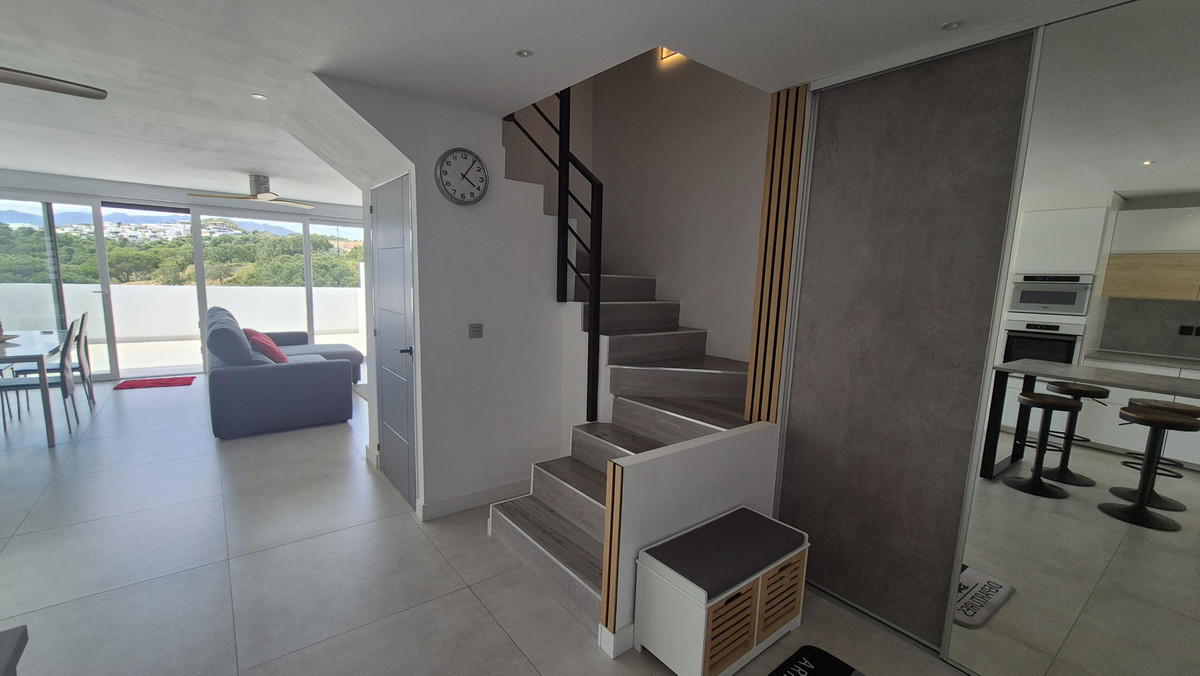 Se vende Villa - Chalet de 5 dormitorios en Costa Del Sol, Málaga, España