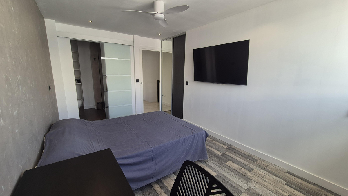 Se vende Villa - Chalet de 5 dormitorios en Costa Del Sol, Málaga, España