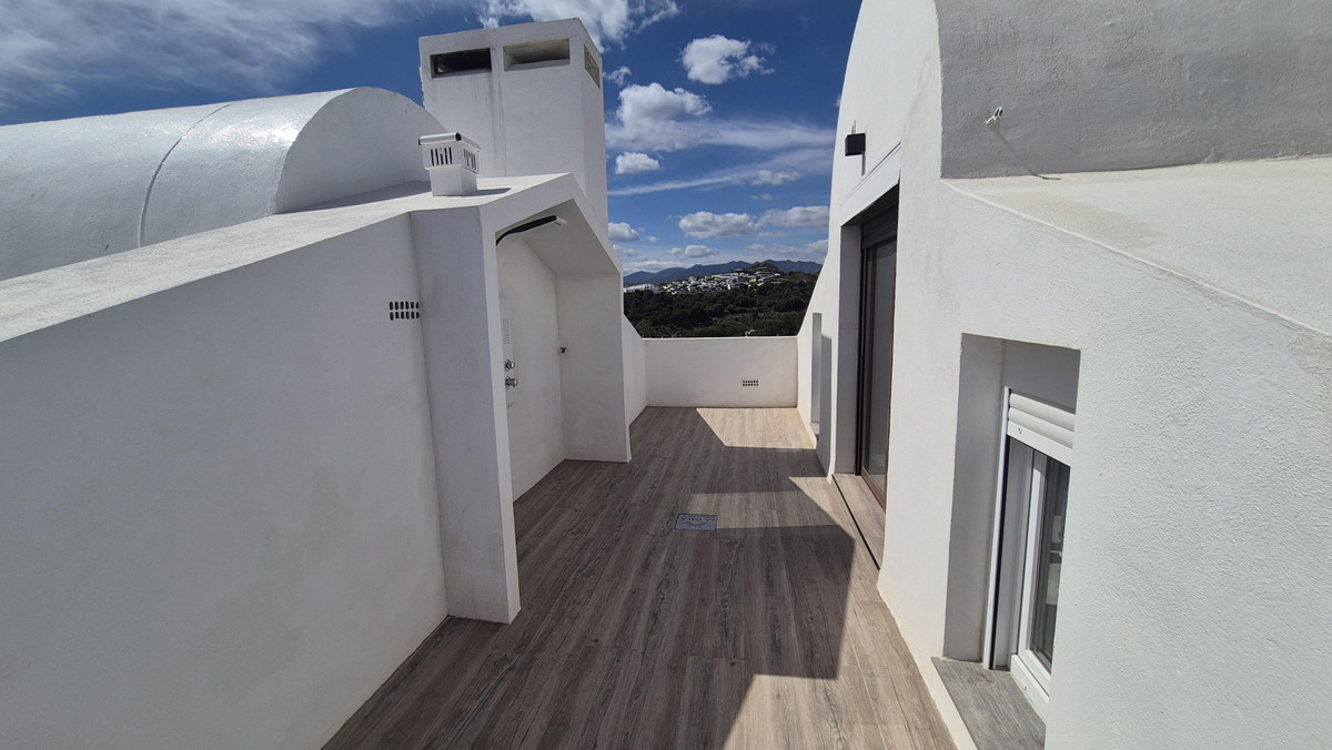 Se vende Villa - Chalet de 5 dormitorios en Costa Del Sol, Málaga, España