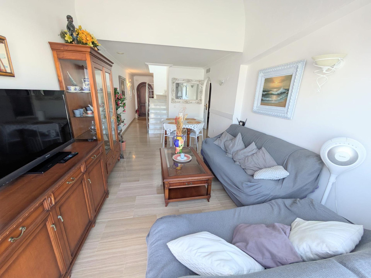 3 Bed Apartment for sale in Benalmadena Costa Del Sol, Málaga, Spain