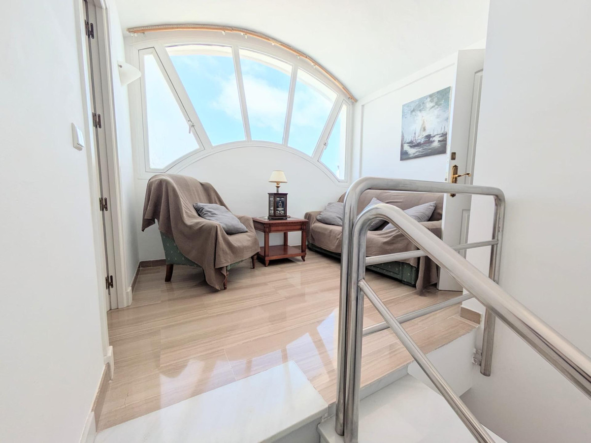3 Bed Apartment for sale in Benalmadena Costa Del Sol, Málaga, Spain