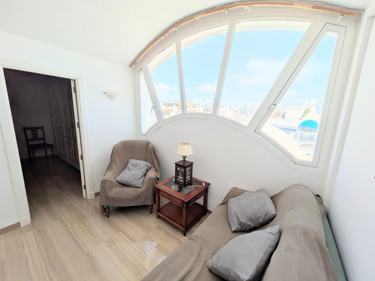 3 Bed Apartment for sale in Benalmadena Costa Del Sol, Málaga, Spain