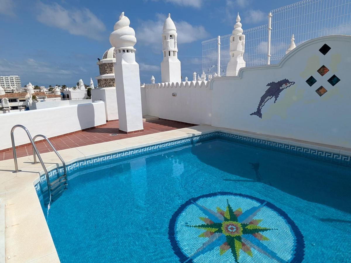 3 Bed Apartment for sale in Benalmadena Costa Del Sol, Málaga, Spain