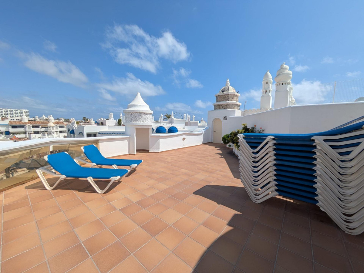 3 Bed Apartment for sale in Benalmadena Costa Del Sol, Málaga, Spain