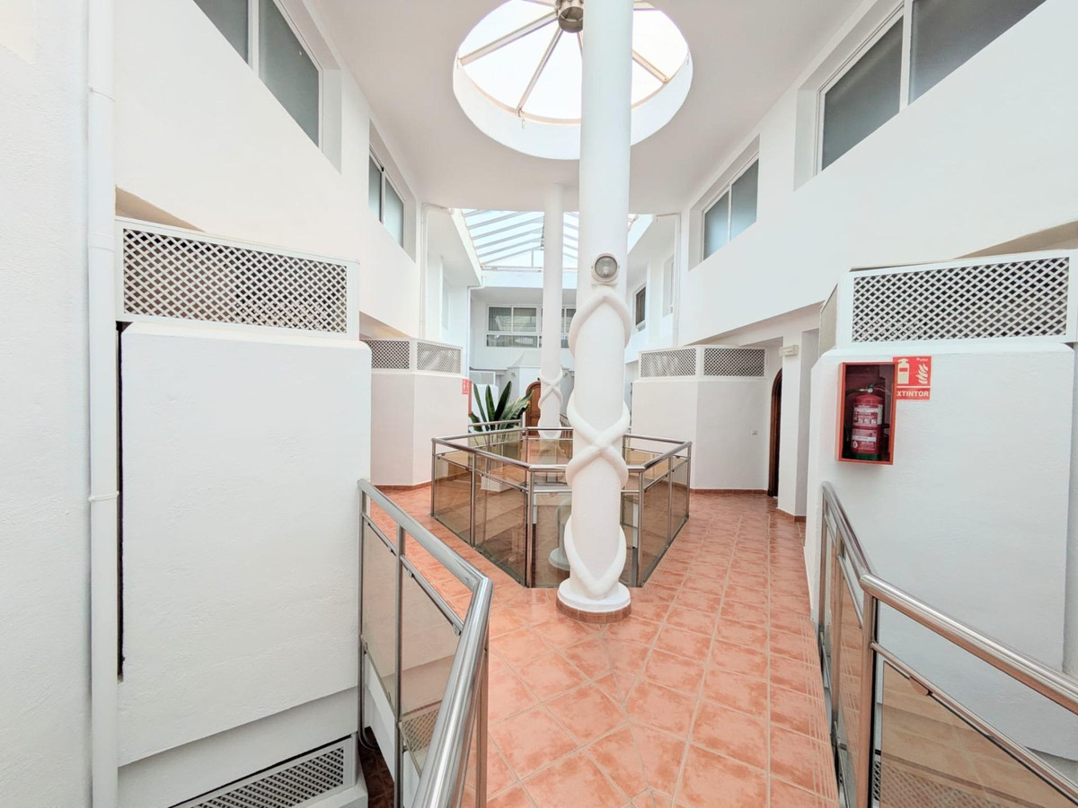 3 Bed Apartment for sale in Benalmadena Costa Del Sol, Málaga, Spain