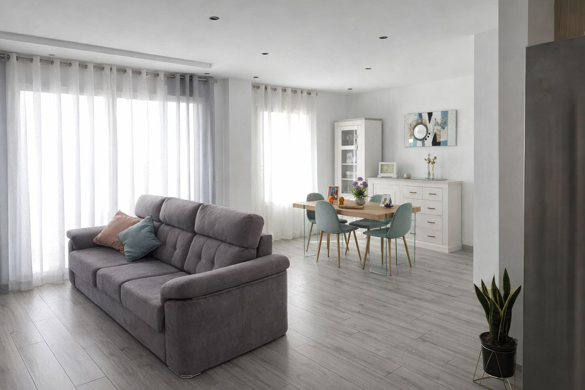 3 Bed Apartment for sale in Alhaurín El Grande Costa Del Sol, Málaga, Spain