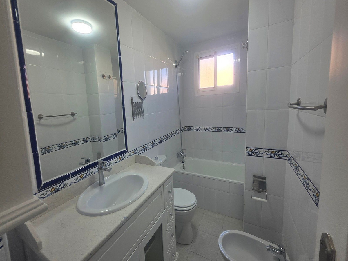 3 Bed Apartment for sale in Riviera Del Sol Costa Del Sol, Málaga, Spain