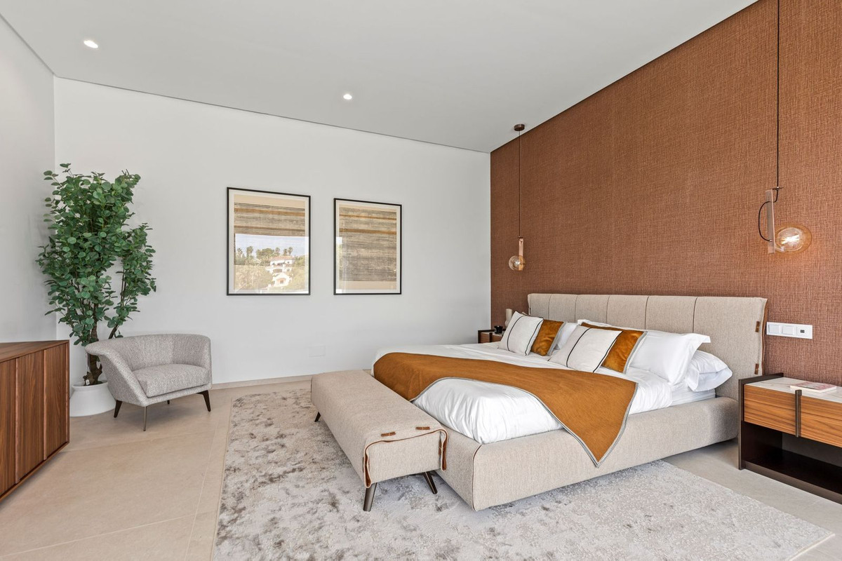 Se vende Villa - Chalet de 6 dormitorios en Costa Del Sol, Málaga, España