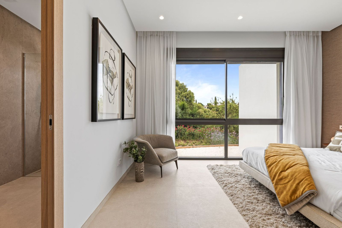 Se vende Villa - Chalet de 6 dormitorios en Costa Del Sol, Málaga, España