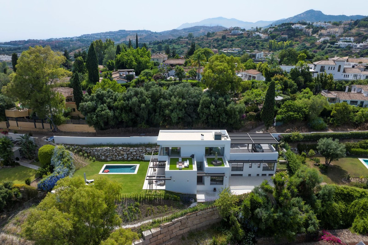 Se vende Villa - Chalet de 6 dormitorios en Costa Del Sol, Málaga, España