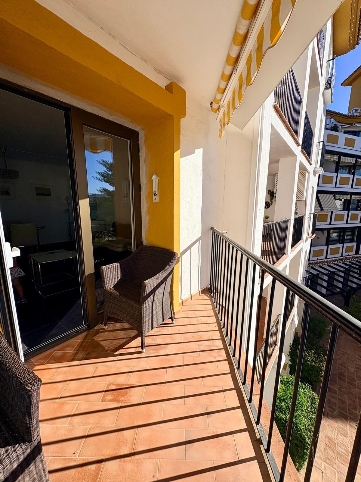 2 Bed Apartment for sale in Fuengirola Costa Del Sol, Málaga, Spain