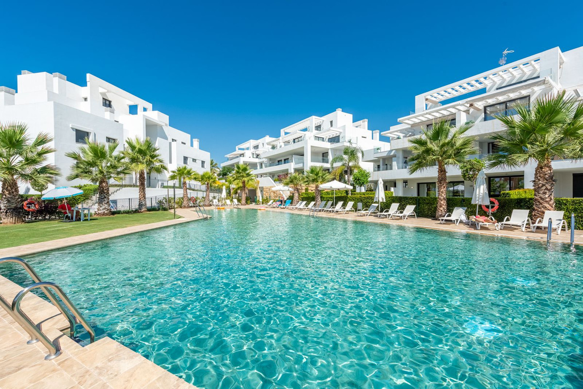 Se vende Apartamento Planta Baja de 2 dormitorios en Costa Del Sol, Málaga, España