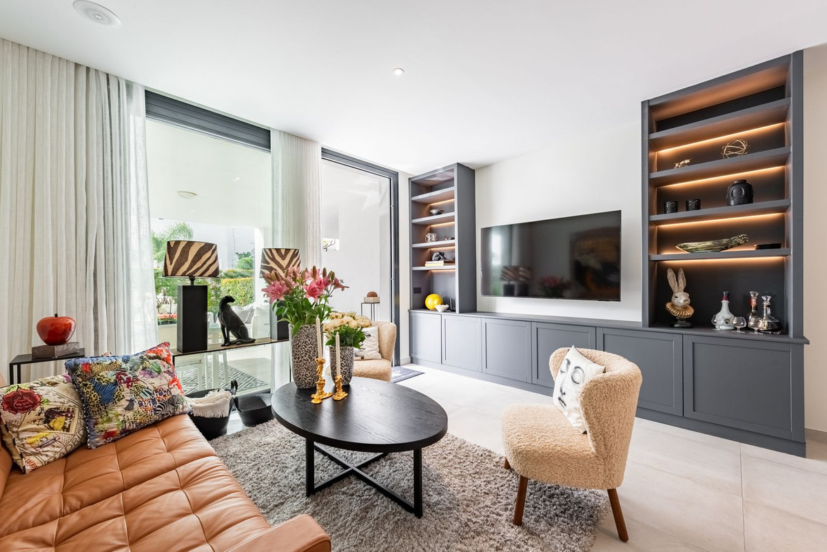 Se vende Apartamento Planta Baja de 2 dormitorios en Costa Del Sol, Málaga, España