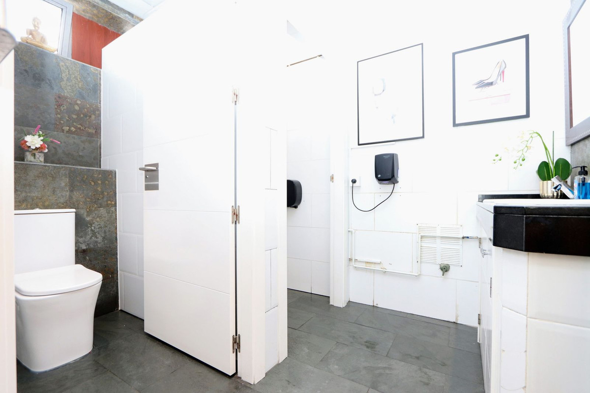 Commercial unit for sale in San Pedro Del Pinatar Costa Calida, Murcia, Spain