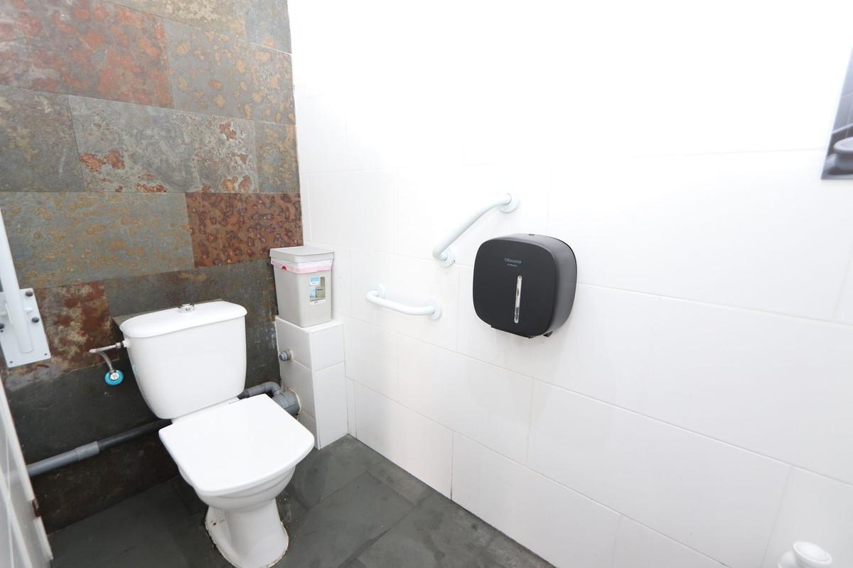 Commercial unit for sale in San Pedro Del Pinatar Costa Calida, Murcia, Spain