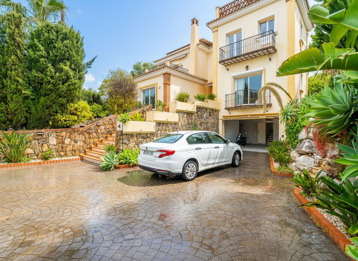 3 Bed Townhouse for sale in Mijas Golf Costa Del Sol, Málaga, Spain