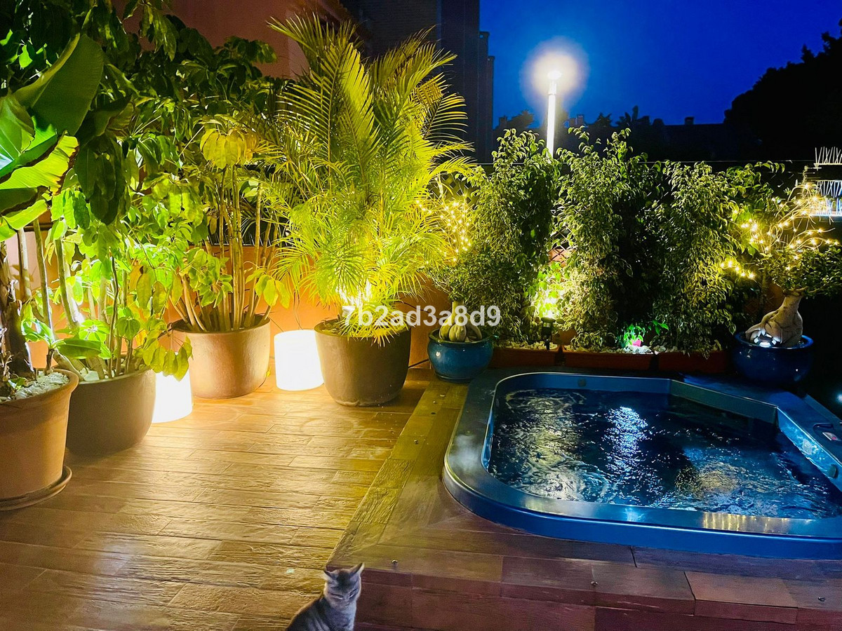 Se vende Adosada de 5 dormitorios en Costa Del Sol, Málaga, España