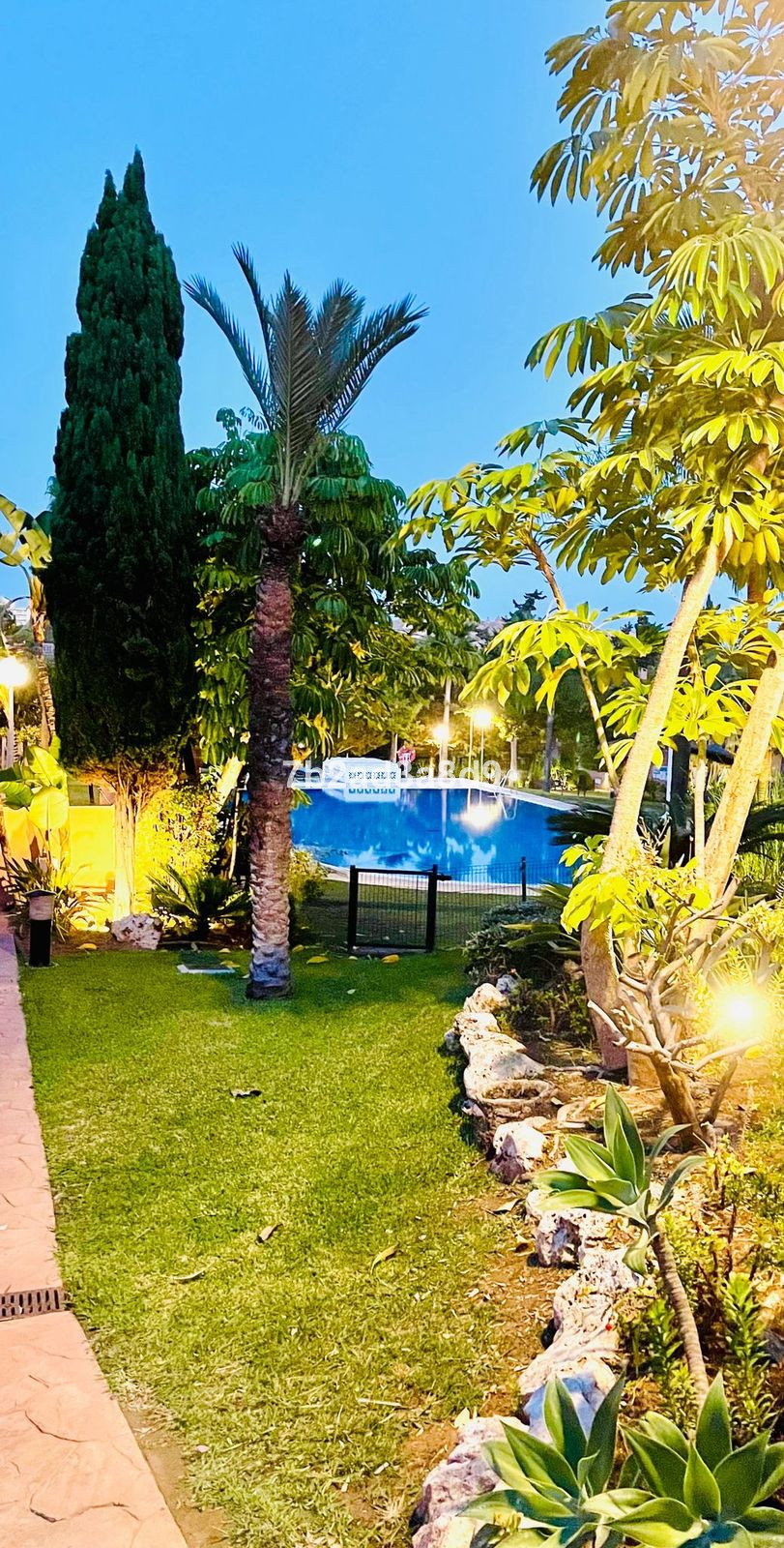 Se vende Adosada de 5 dormitorios en Costa Del Sol, Málaga, España