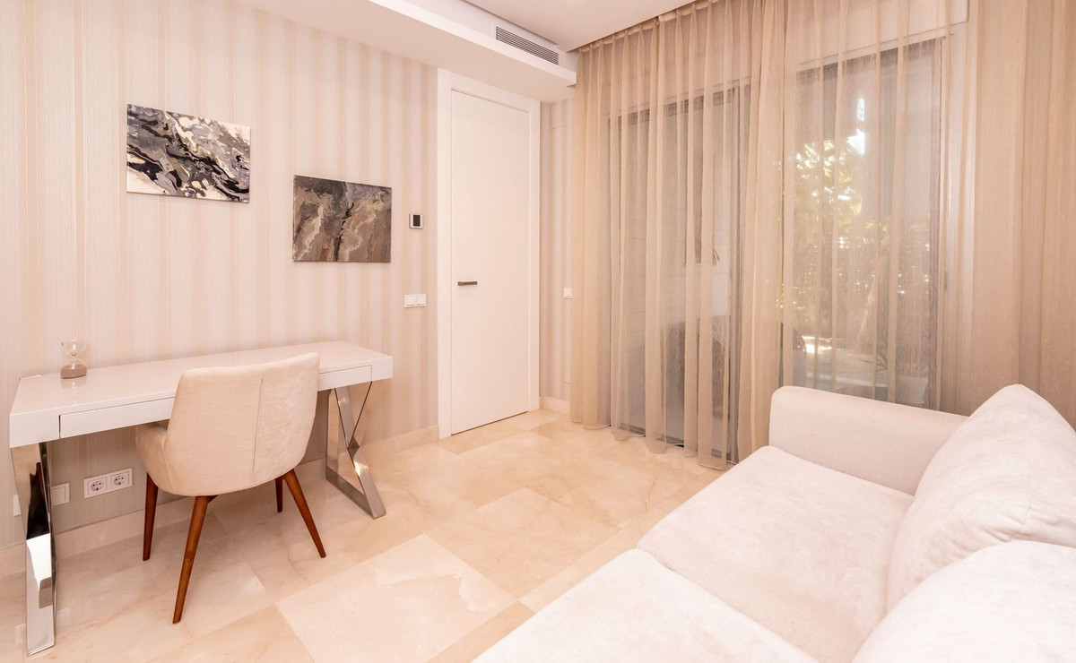 4 Bed Townhouse for sale in San Pedro De Alcántara Costa Del Sol, Málaga, Spain