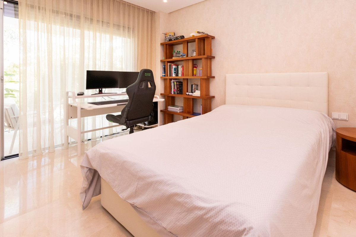 4 Bed Townhouse for sale in San Pedro De Alcántara Costa Del Sol, Málaga, Spain