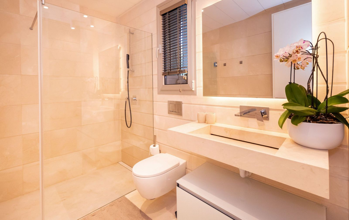 4 Bed Townhouse for sale in San Pedro De Alcántara Costa Del Sol, Málaga, Spain