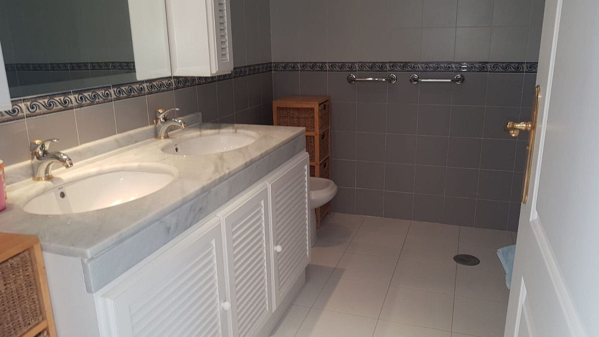3 Bed Apartment for sale in Riviera Del Sol Costa Del Sol, Málaga, Spain