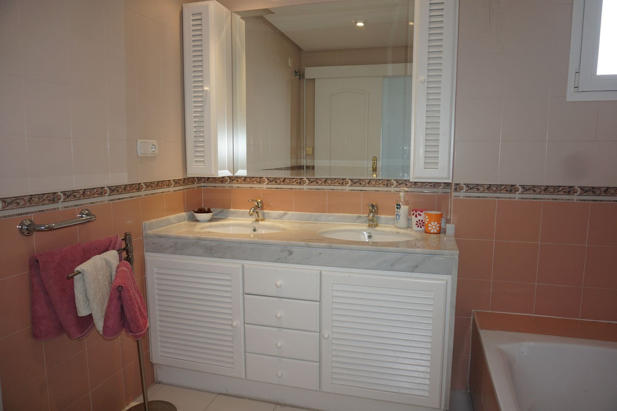 3 Bed Apartment for sale in Riviera Del Sol Costa Del Sol, Málaga, Spain