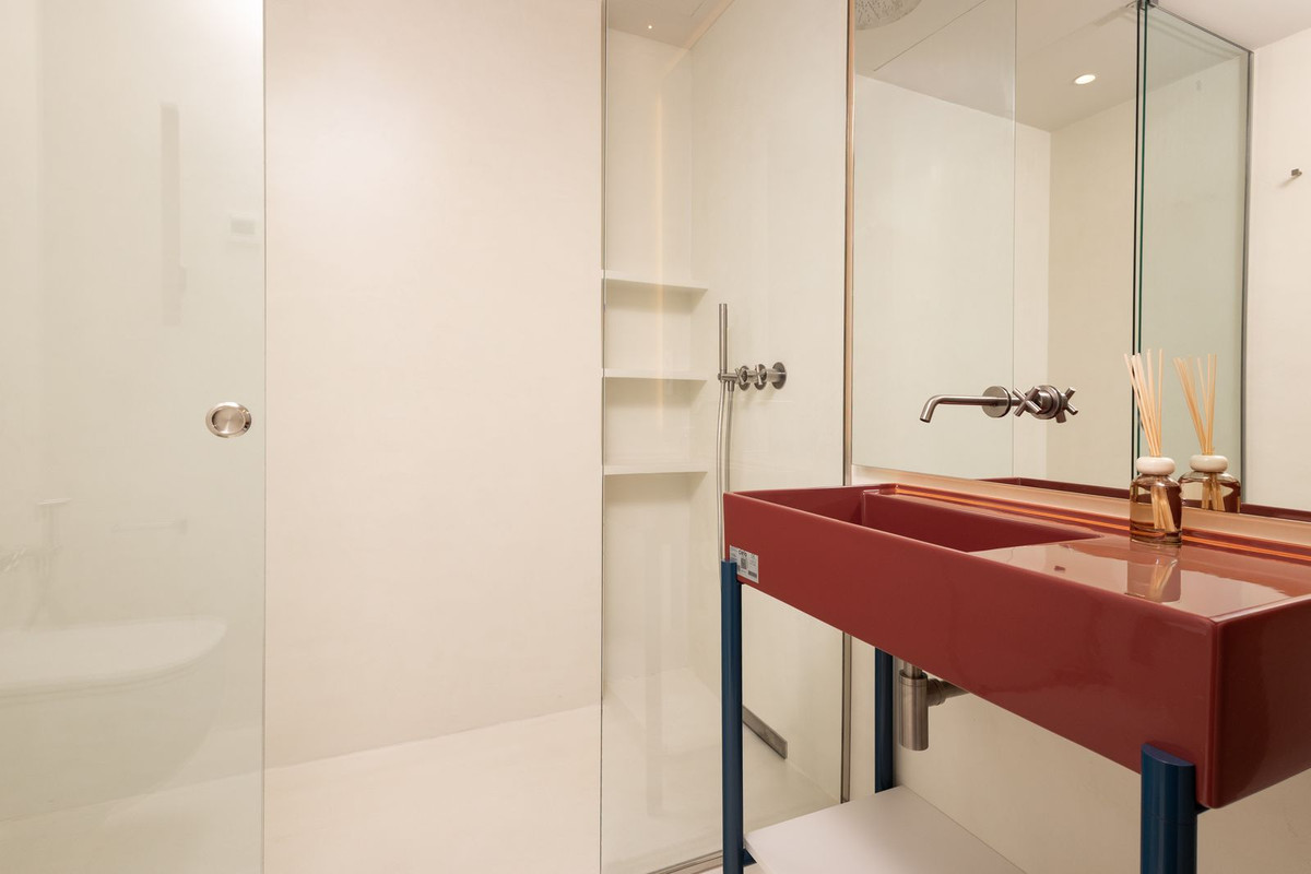 2 Bed Apartment for sale in Nueva Andalucía Costa Del Sol, Málaga, Spain