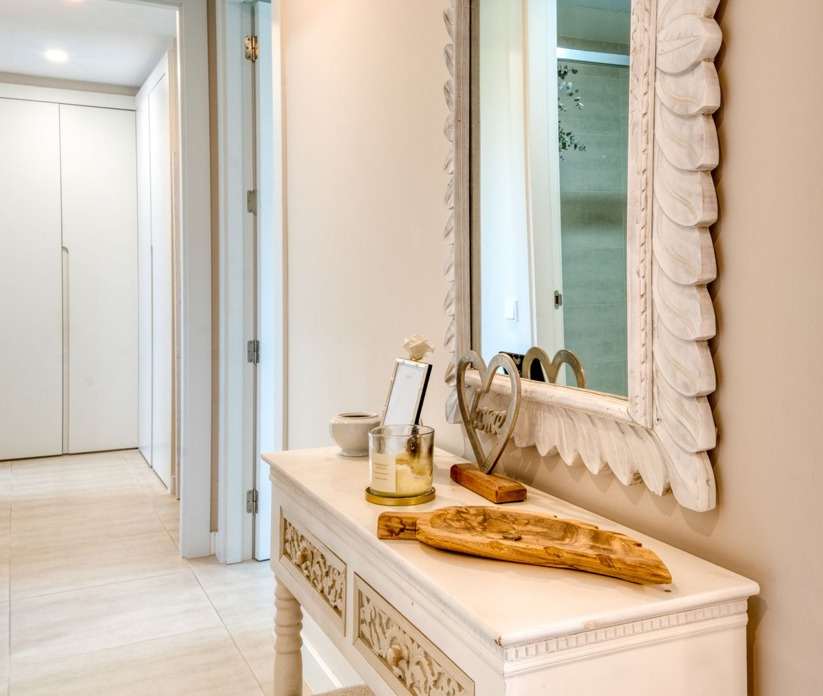 Se vende Apartamento Planta Media de 2 dormitorios en Costa Del Sol, Málaga, España
