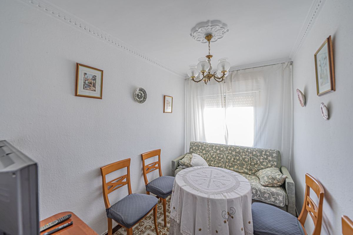 3 Bed Apartment for sale in Marbella Costa Del Sol, Málaga, Spain