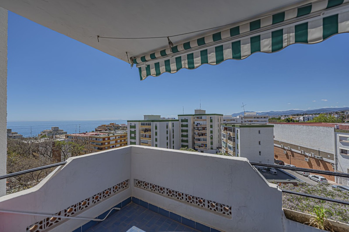 3 Bed Apartment for sale in Marbella Costa Del Sol, Málaga, Spain
